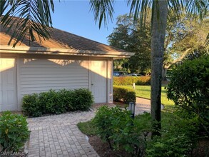 6617 Ilex Cir in Naples, FL - Building Photo - Building Photo