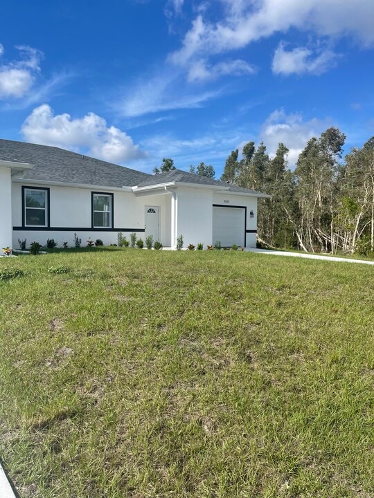 5131 30th St SW in Lehigh Acres, FL - Building Photo