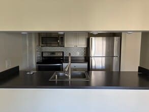 706 The Woods, Unit 2 Bed 2 Bath Beautiful Condo - Cherry Hill in Cherry Hill, NJ - Building Photo - Building Photo