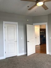 817 3rd Ave N-Unit -408 in Nashville, TN - Building Photo - Building Photo