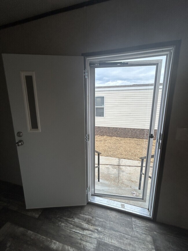 205 Addison St in Oak Grove, KY - Building Photo - Building Photo