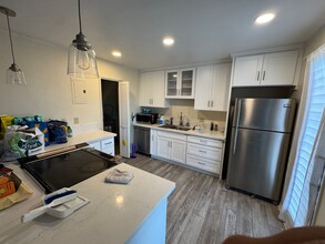 98-917-917 Noelani St in Pearl City, HI - Foto de edificio - Building Photo