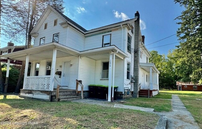 property at 1090 Dreher Ave