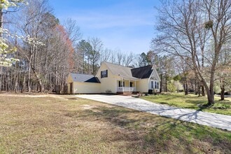 90 Corral Ridge Cir in Franklinton, NC - Building Photo - Building Photo