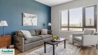 4341 34th St S in St. Petersburg, FL - Building Photo