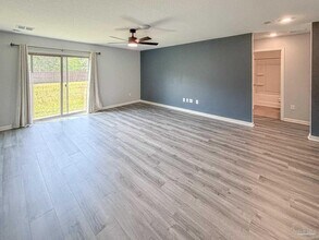 8771 Schooner Ln in Pensacola, FL - Building Photo - Building Photo