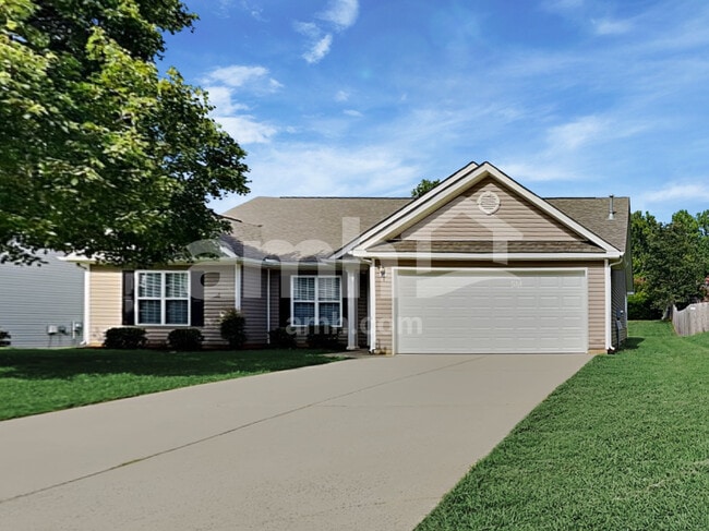 property at 706 Walnut Crossing Dr