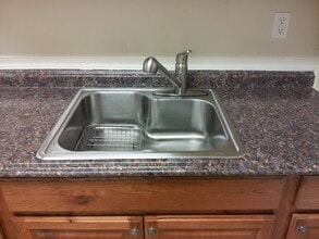 220 Allison St NW in Washington, DC - Building Photo - Building Photo