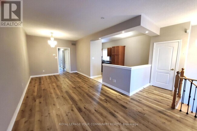 46 Belwood Blvd in Vaughan, ON - Building Photo - Building Photo