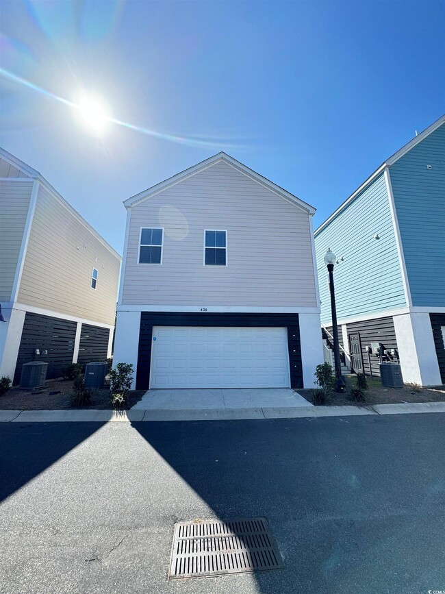 420 Pub Dr in Murrells Inlet, SC - Foto de edificio - Building Photo