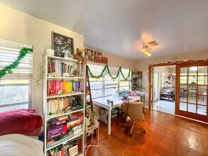 4018 NW 10th Ave in Gainesville, FL - Building Photo - Building Photo