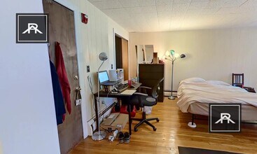 1066 Beacon St in Brookline, MA - Building Photo - Building Photo