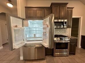 2601 Parkhurst Ln in Venus, TX - Building Photo - Building Photo