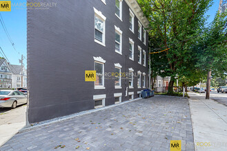 40 Brackett St, Unit 2 in Boston, MA - Building Photo - Building Photo