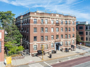 The Princeton in Somerville, MA - Foto de edificio - Building Photo