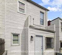 703 Glenwood Ave - 20