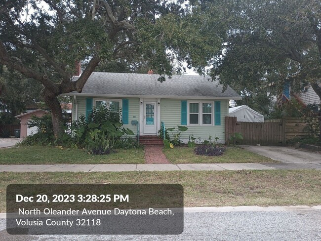property at 410 N Oleander Ave