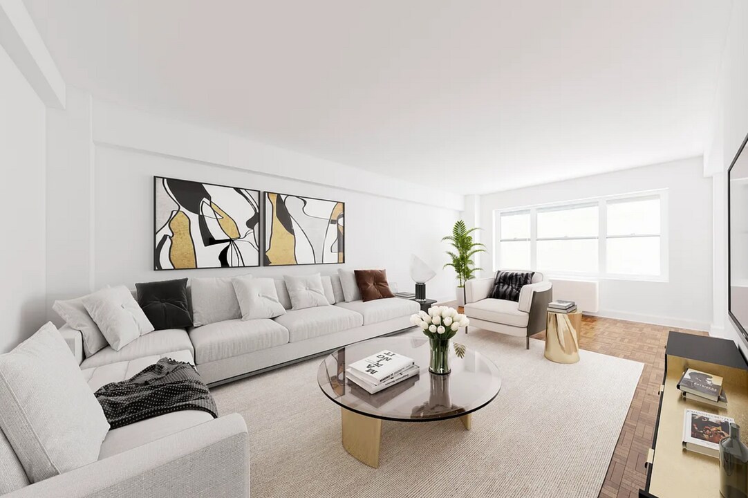 20 W 68th St in New York, NY - Building Photo