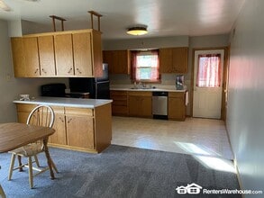 456 Tony St in Osceola, WI - Building Photo - Building Photo