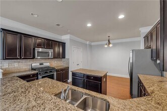 2790 Gold Creek Ln in Cumming, GA - Building Photo - Building Photo