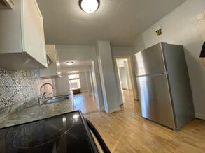 249 W Baraga Ave, Unit 1 W Baraga in Marquette, MI - Building Photo - Building Photo