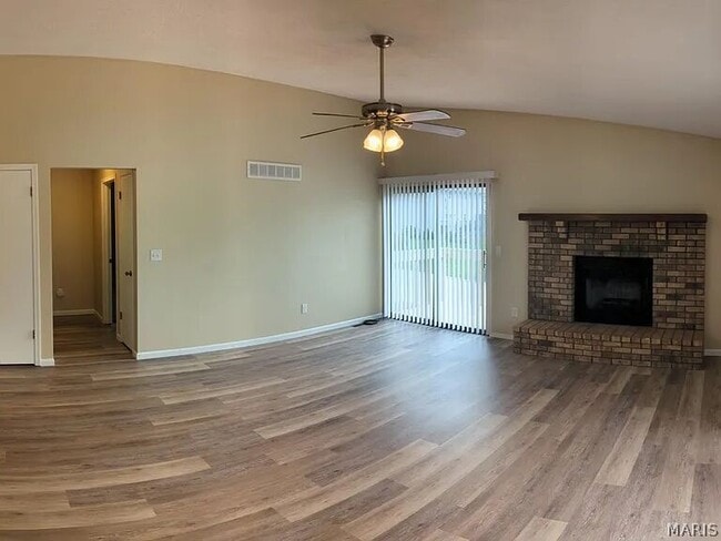 48 Ramona Dr in Belleville, IL - Building Photo - Building Photo