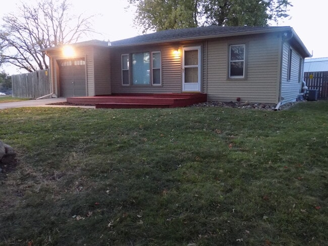 5800 Gillan Rd in Lincoln, NE - Building Photo - Building Photo