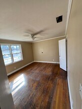 318 James St in Statesboro, GA - Building Photo - Building Photo