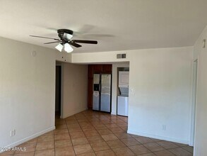 12440 N 20th St in Phoenix, AZ - Building Photo - Building Photo