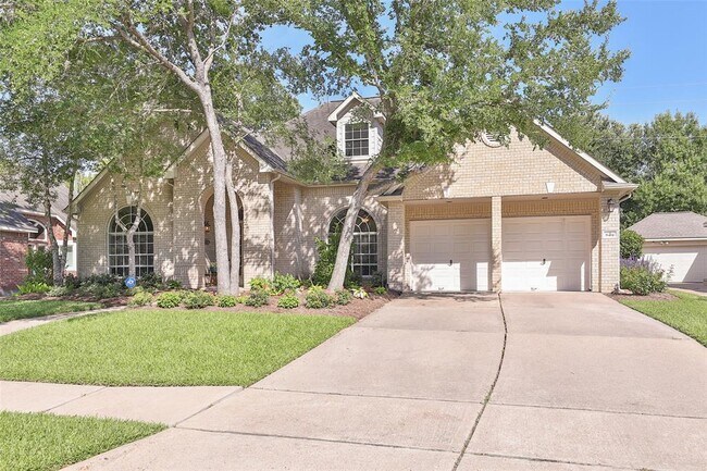 8414 Green Valley Dr in Sugar Land, TX - Building Photo - Building Photo
