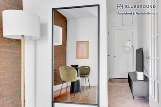 74 Forsyth St in New York, NY - Building Photo - Building Photo