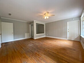 1914 Cullen Ave in Austin, TX - Building Photo - Building Photo