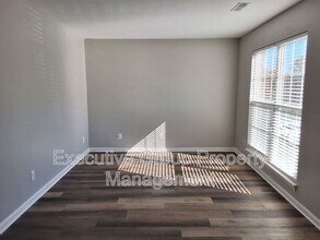 200 Adena Loop in Radcliff, KY - Building Photo - Building Photo