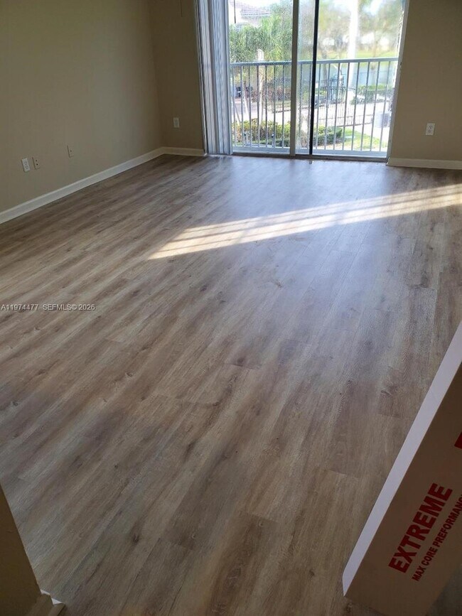 1952 Marsh Harbor Dr in West Palm Beach, FL - Building Photo - Building Photo