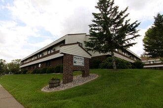 Marsh Run in Marshfield, WI - Building Photo - Interior Photo