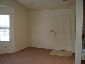 1039 Gentile E St, Unit 1039 in Layton, UT - Building Photo - Building Photo