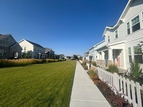 10682 S Kestrel Rise Rd in South Jordan, UT - Building Photo - Building Photo