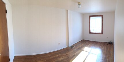 13 E Sherman St in Millvale, PA - Building Photo - Building Photo