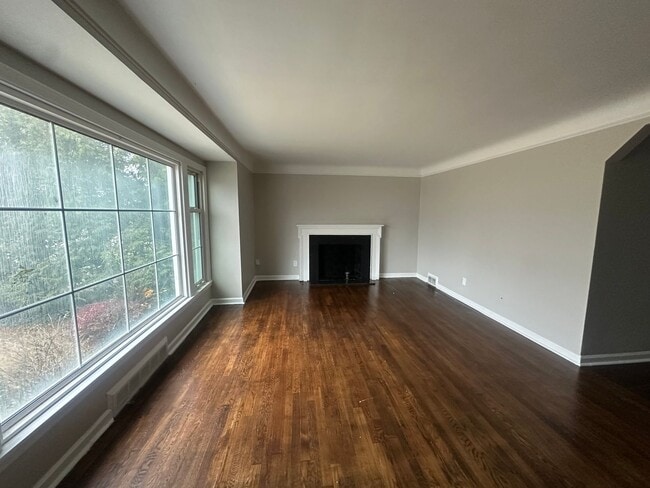 3411 Milverton Rd in Shaker Heights, OH - Building Photo - Building Photo