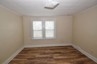 135 E Eckman St in South Bend, IN - Building Photo - Building Photo