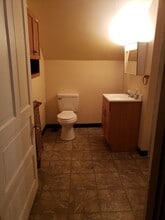2636 Harrison Ave, Unit 4 in Cincinnati, OH - Building Photo - Building Photo