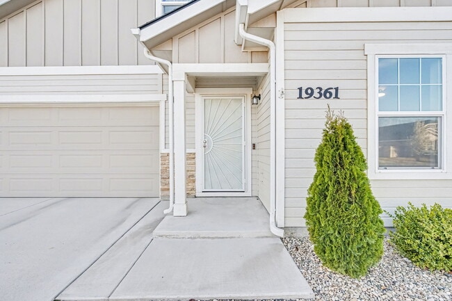 19361 Kiowa Crk Wy in Caldwell, ID - Building Photo - Building Photo