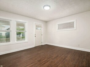 1271-1273-1273 N 6th St in Columbus, OH - Building Photo - Building Photo