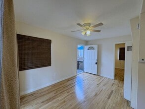 5042 Muir Ave in San Diego, CA - Building Photo - Building Photo