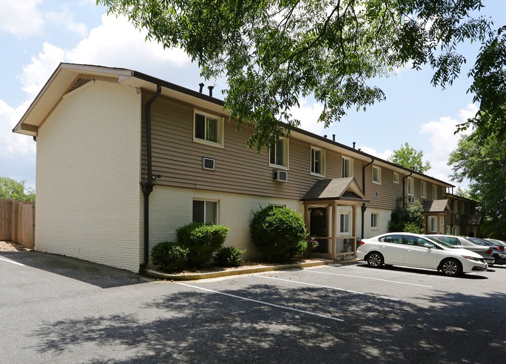 32 Peachtree Ave NE in Atlanta, GA - Foto de edificio