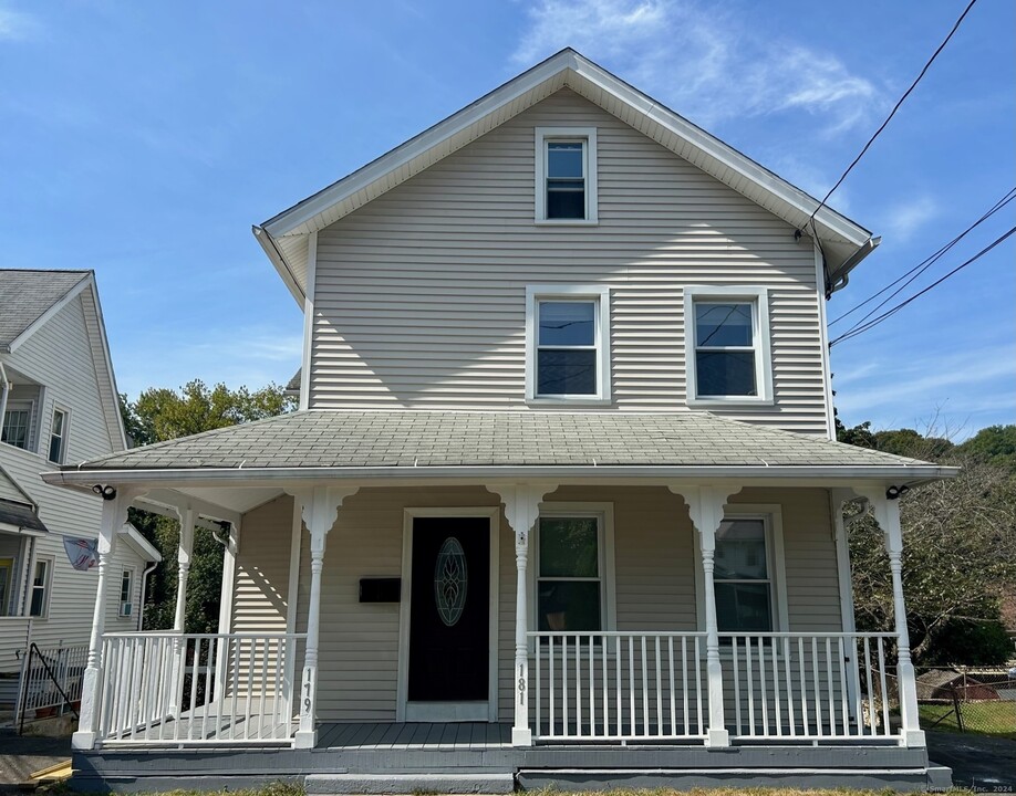 179-181 Westfield Ave in Ansonia, CT - Building Photo