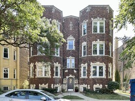 2641 W Carmen Ave in Chicago, IL - Building Photo