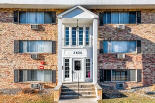 2426 Blaisdell in Minneapolis, MN - Building Photo