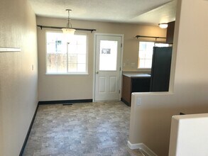 5833 Bow River Dr in Colorado Springs, CO - Building Photo - Building Photo