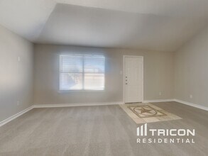 29418 Fox River Dr in Spring, TX - Building Photo - Building Photo
